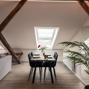 Apartment Crest - Riverside Lofts Mit Parken I Balkon I Kueche I Regendusche, Passau